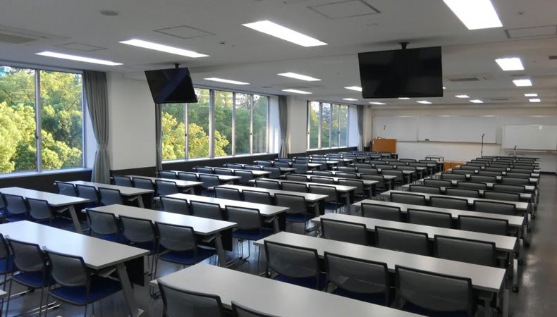 大阪科学技術センター（ＯＳＴＥＣ）会議室
