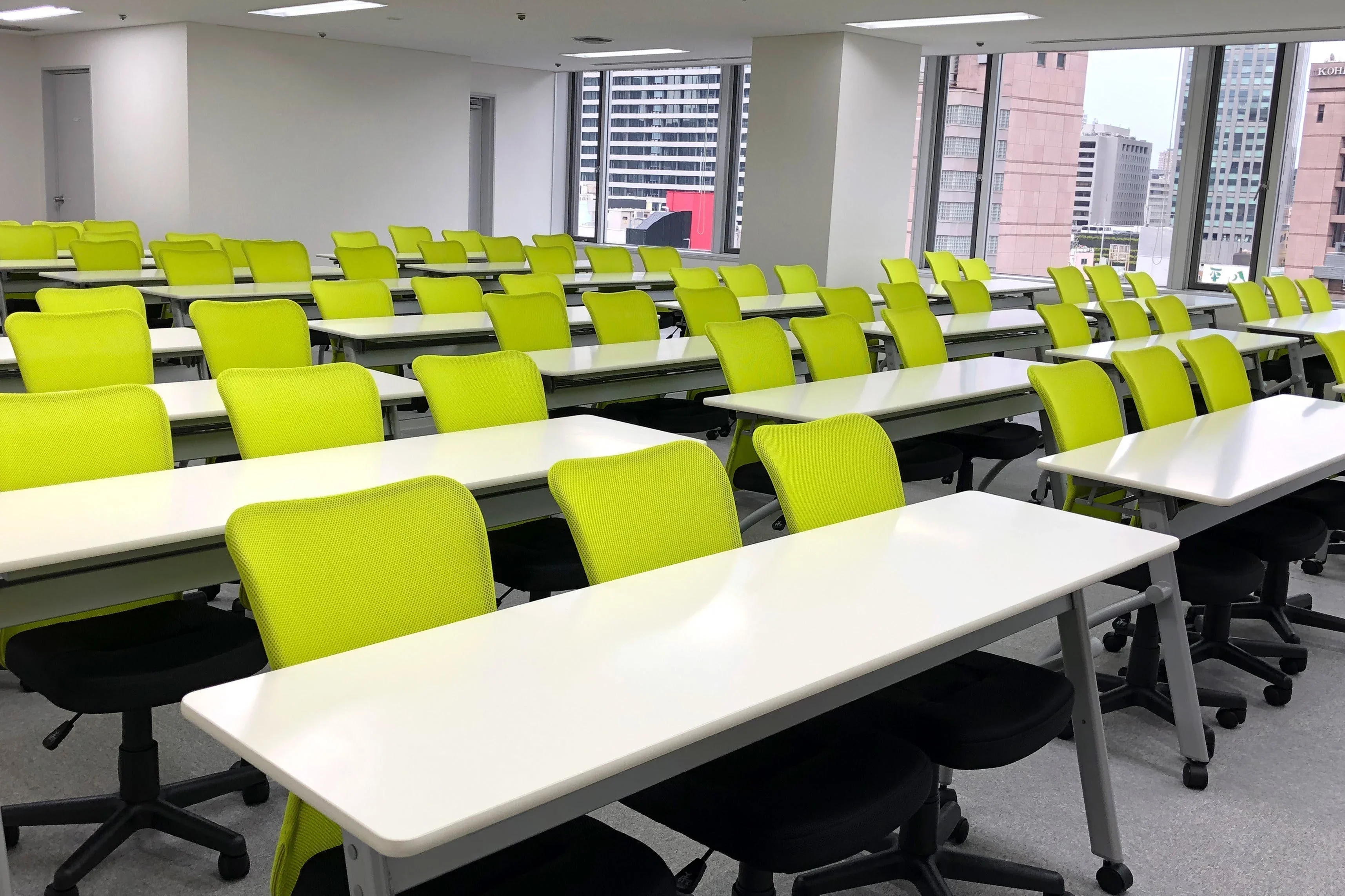 自習室うめだの貸し会議室 大阪駅前第1ビル店