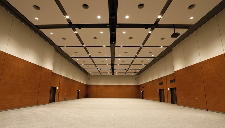 なんばスカイオコンベンションホール